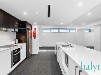 7 / 33 Newcastle Street, Perth