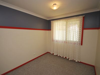 6 Parkland Place, Dubbo