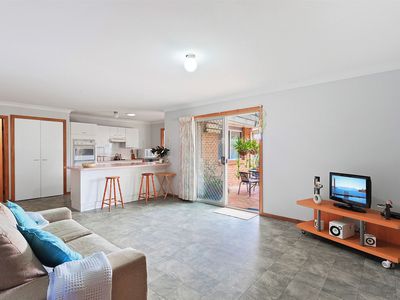 28 Leigh Crescent, Ulladulla