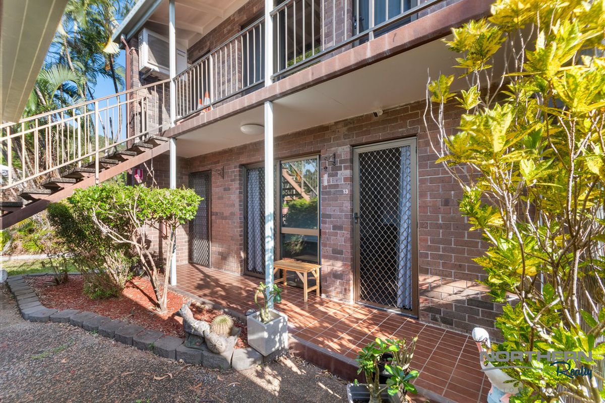 Resort Style Living in Prime Belgian Gardens Location