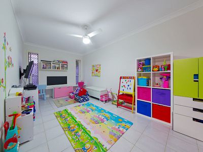 4 Tallis Street, Wakerley