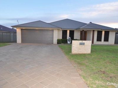 7 Ritz Place, Dubbo