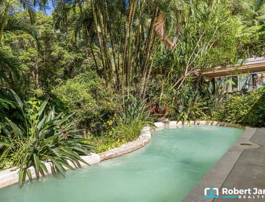 Just Listed - MUST BE SOLD image 1