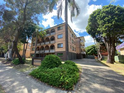 4 / 3 Station Street, Mortdale