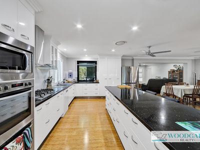 33 Emperor St, Woodgate
