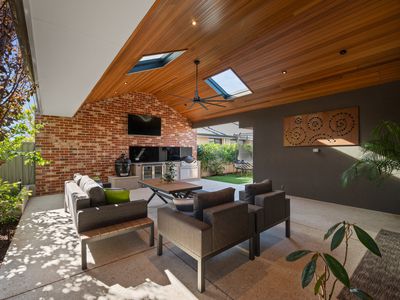 84 Broadway Boulevard, Piara Waters