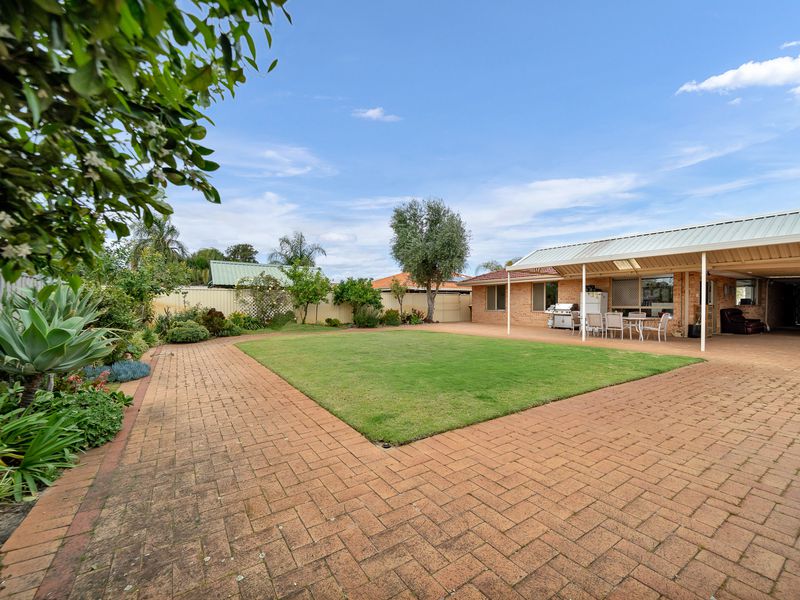 100 Bottlebrush Drive, Kiara