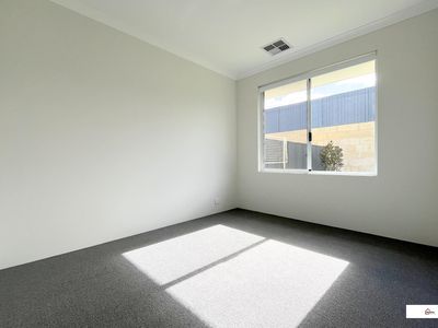 52 Whimbrel Grove, Eglinton