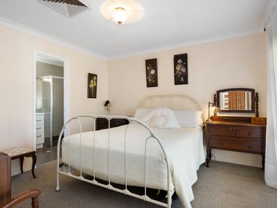 126 Graeme Street, Hannans