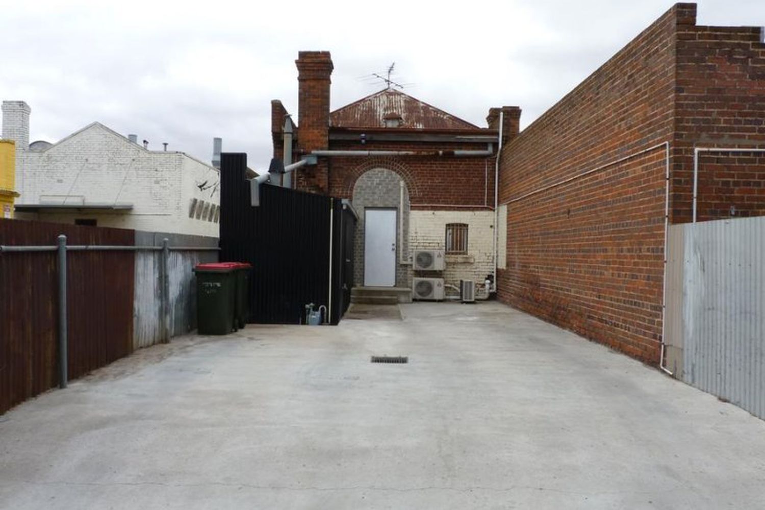 18 Firebrace Street, Horsham