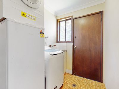 1 Meadowbank Drive, Dubbo