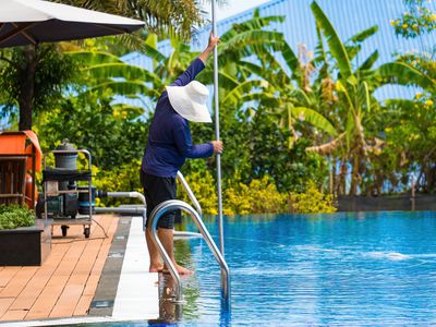 Rare Live-In Caretaker Business  Whitsundays