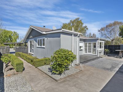 934 Avonside Drive, Avondale
