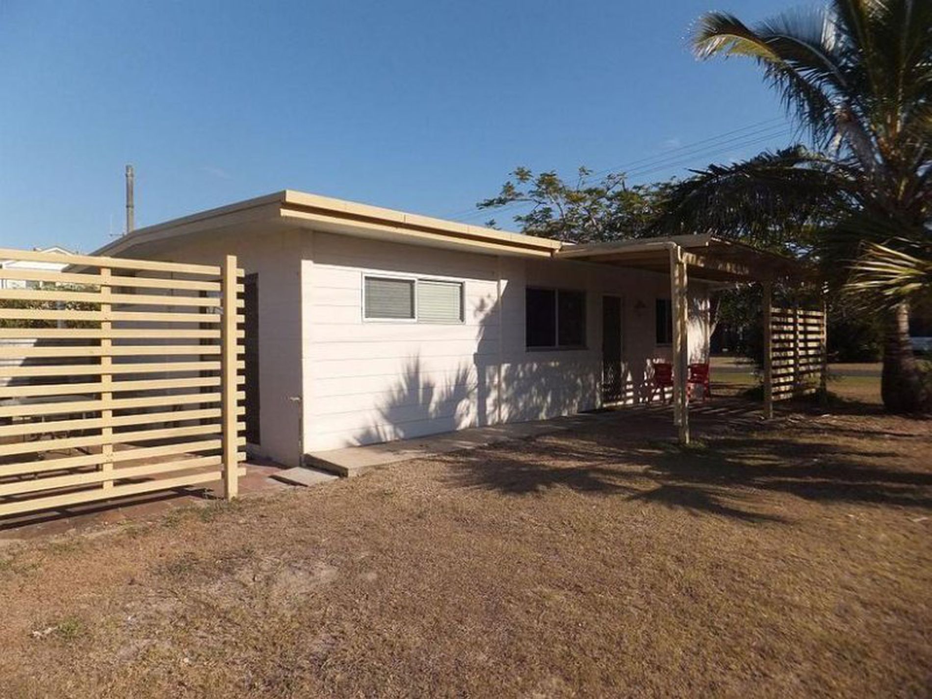 92 Mackerel St, Woodgate
