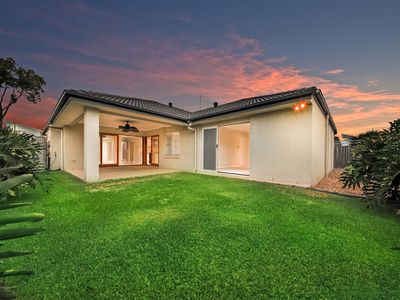 12 Foxwood Circuit, Wakerley