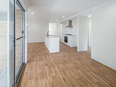 33 Cara Way, Wattle Grove