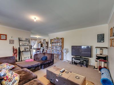 80 Federation Drive, Hillcrest