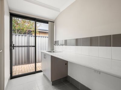 5 ANGERTON MEWS, Baldivis