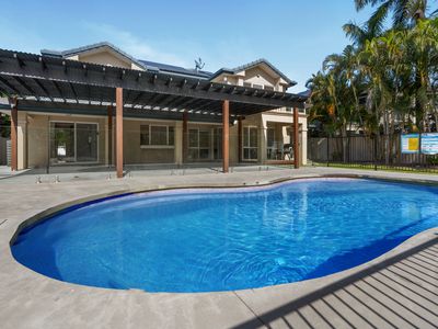 21 Tranquility Circuit, Helensvale