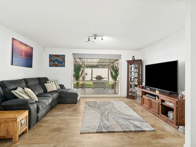 25 Cammaray Drive, St Georges Basin