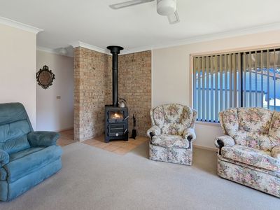 6 John Reilly Street, Dalmeny