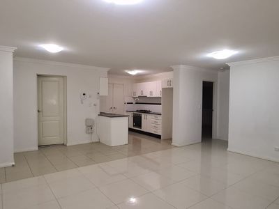 4 / 8-14 Oxford Street, Blacktown