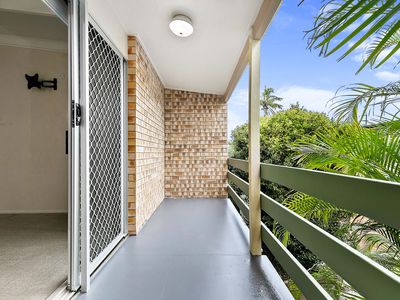 3 / 3 King Street, Urangan