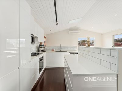 2 / 27 West Street, Wollongong