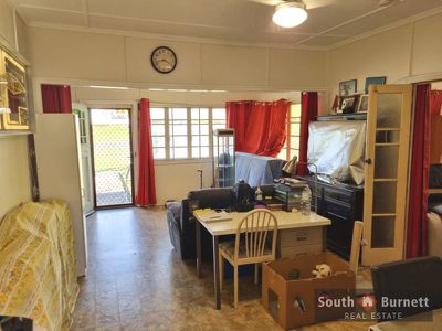 15 STEPHENS STREET EAST, Murgon