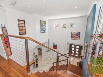 16 / 18 High Vista Drive, Mount Louisa
