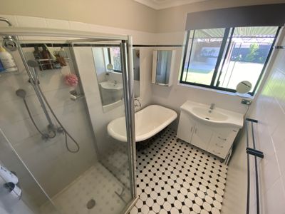 67 Robinson Road, Morley