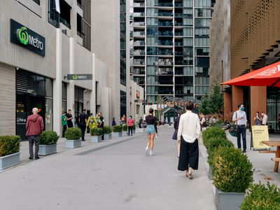 514 / 6 Grazier Lane, Belconnen