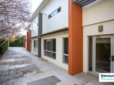 4 / 69 Torrens Street, Braddon