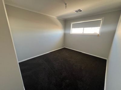 11 Burgmann Street, Oran Park