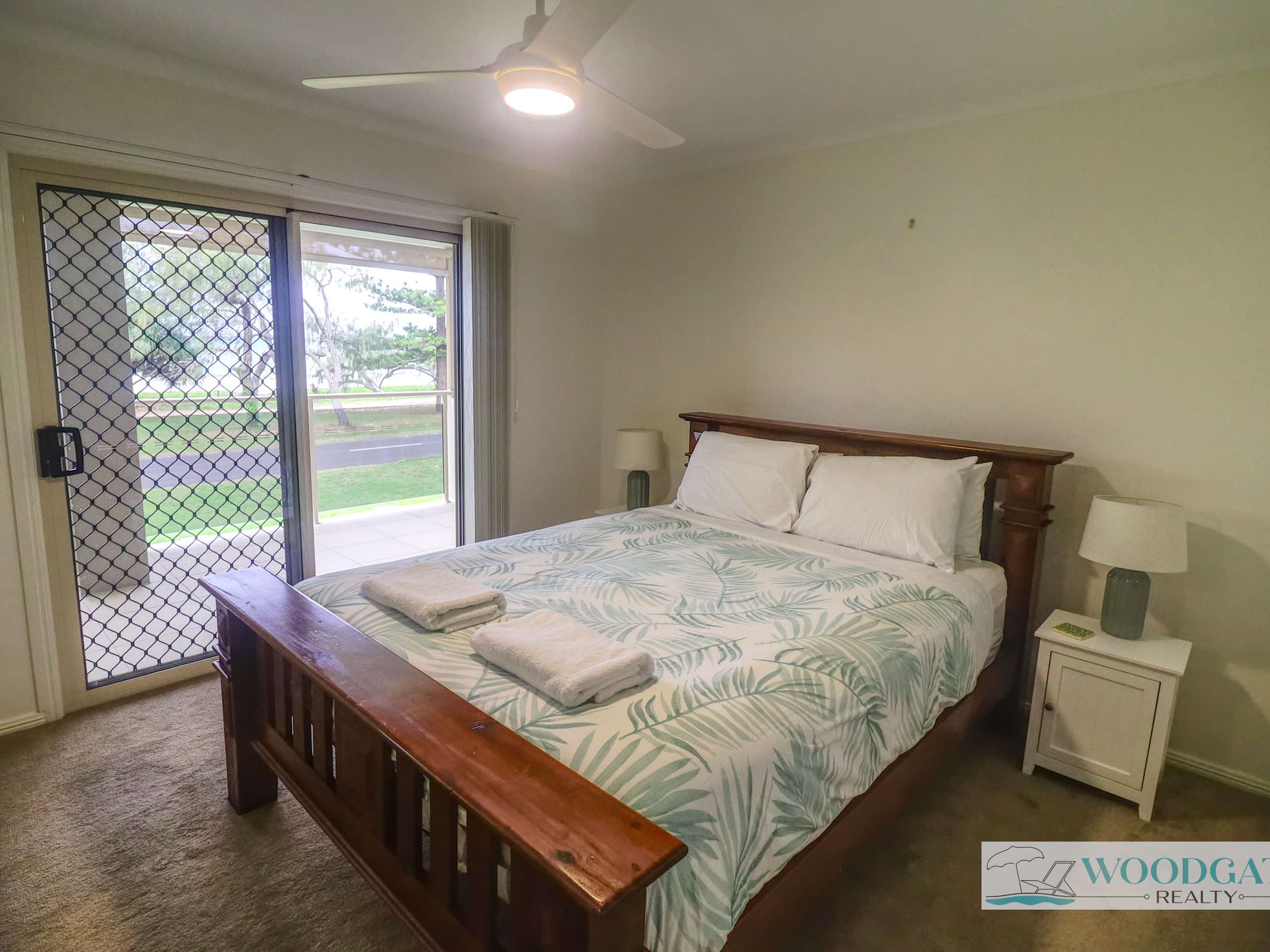 101 Esplanade, Woodgate