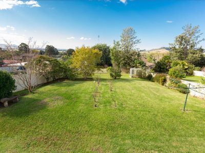 9 Pleasant View Close, Albion Park