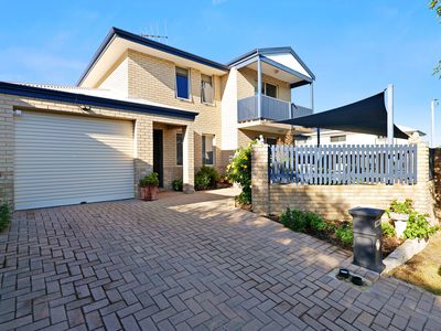 1 / 93 Ventnor Street, Scarborough