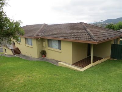 2 / 52 Springfield Avenue, Figtree