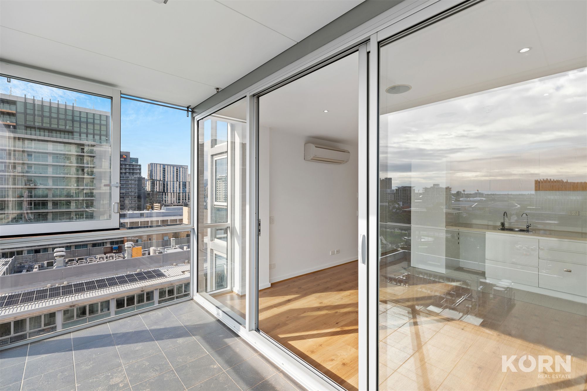 1101 / 10 Balfours Way, Adelaide