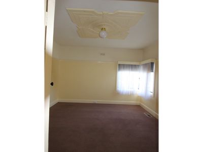 14 Clonard Avenue, Geelong West