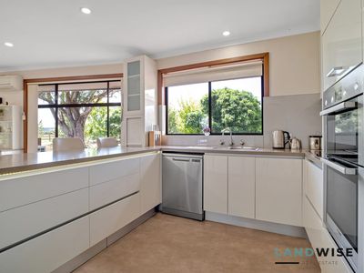 185 NINE MILE ROAD, Tynong