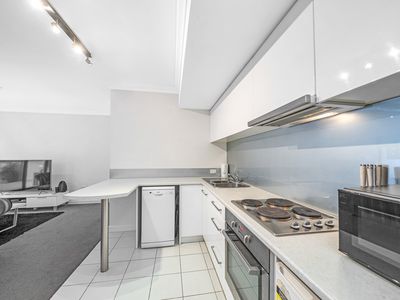 112 / 112 Mounts Bay Road, Perth