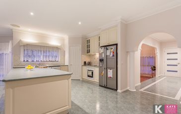 6 Northview Court, Beaconsfield