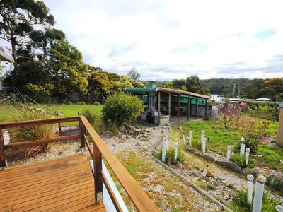 23 Cray Point Parade, Eggs And Bacon Bay