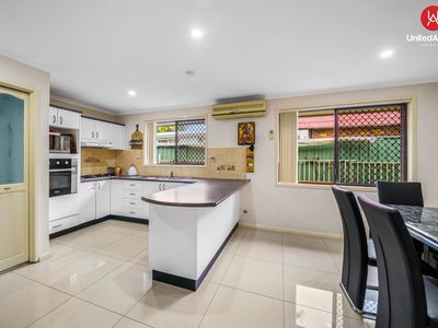 4 Melville Close, Hinchinbrook