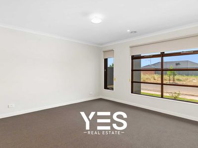 28 Arena Circuit, Strathtulloh