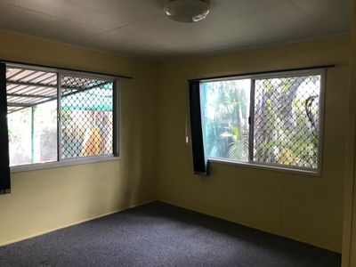 3 Rolfe Street, Moranbah