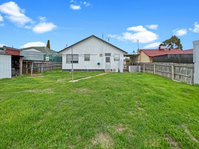 28 Winifred Street, Horsham