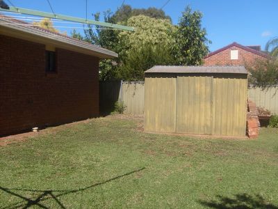 4 Hamilton Close, Dubbo