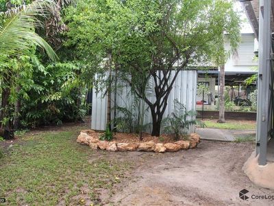 6 Campden Court , Gray